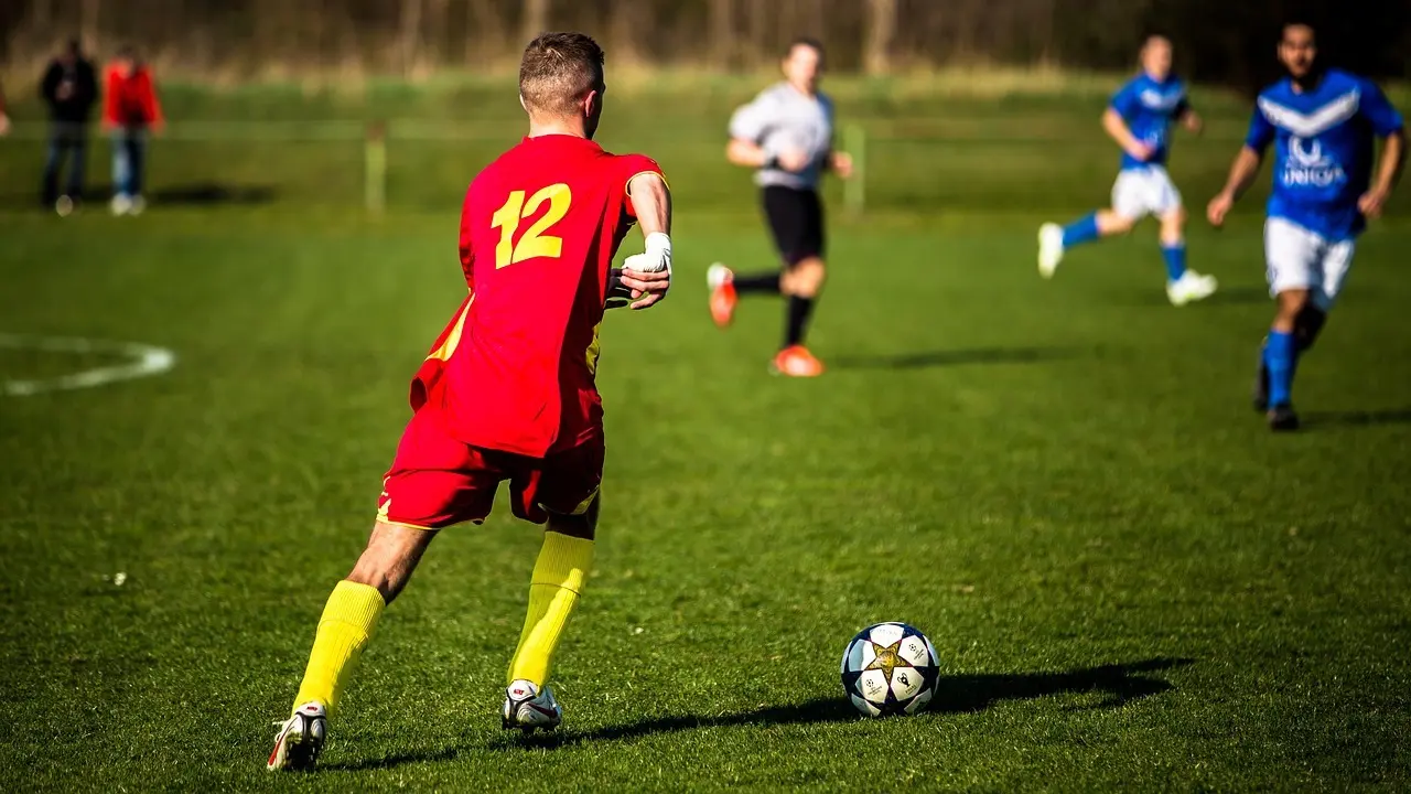 Hattrick, rødt kort og sene afgørelser: 2. Division – Group 2, runde 8 samlet her