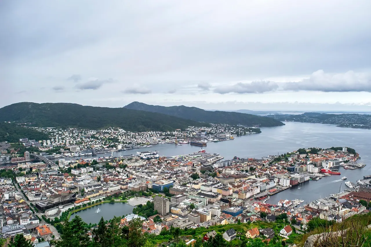 Hvordan er vejret i Bergen i uge 30?