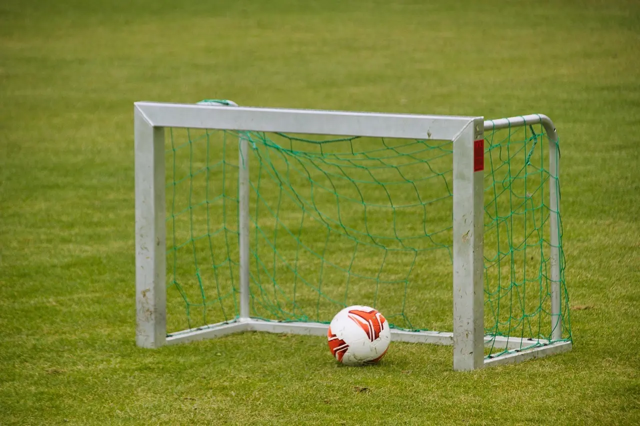 Runde 6 i 2. Division – Gruppe 1: Mål, vendinger og en markant storsejr